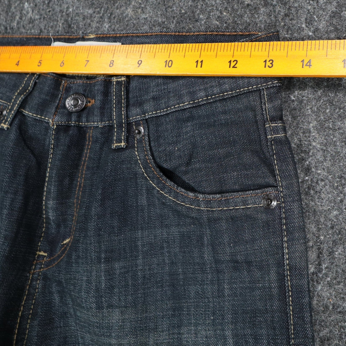 Levi's 505 Boys 12 Regular W26 L27 Dark Wash Indigo Straight Leg Jeans Deadstock