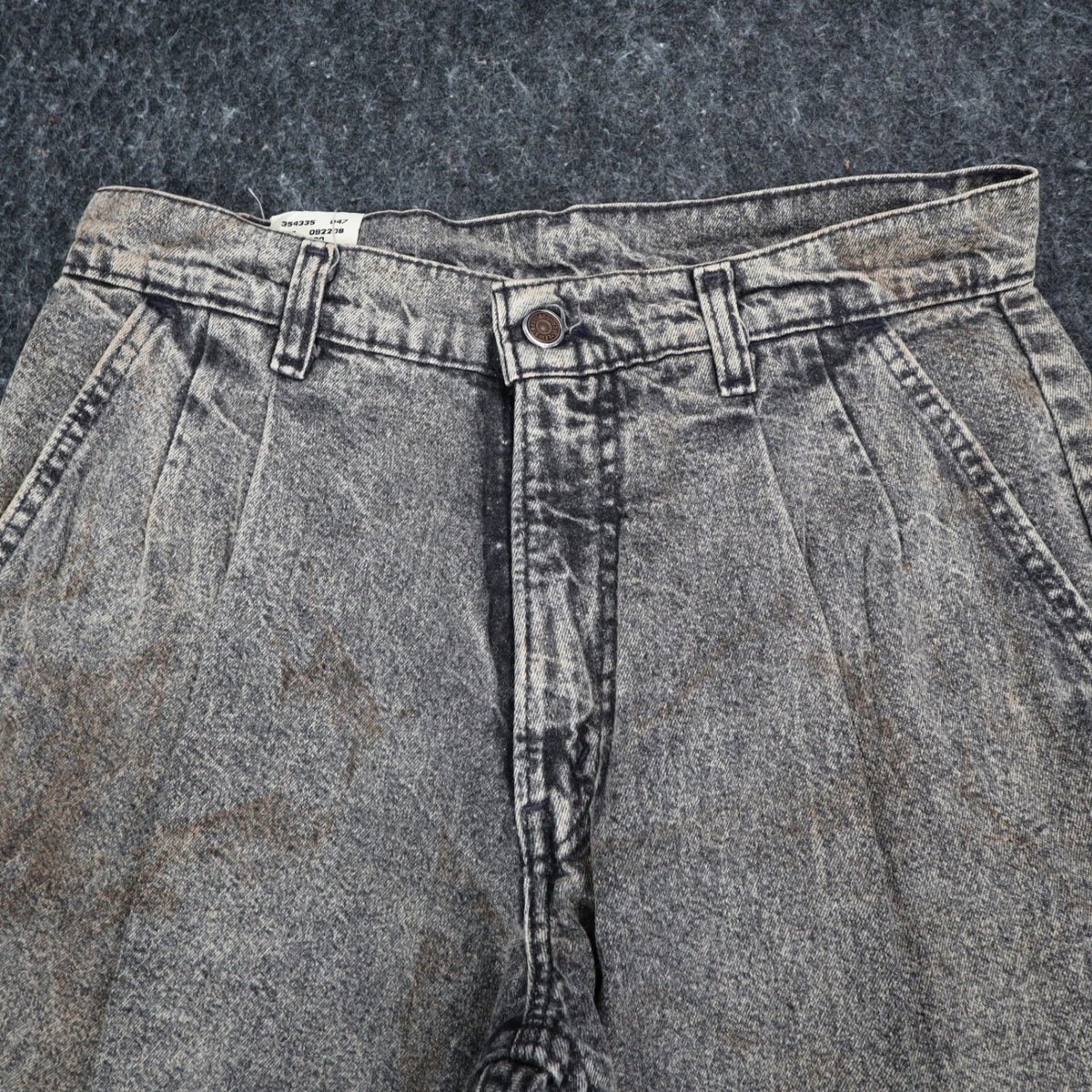 Levi's SilverTab Vintage 90s USA Acid Wash Grey Pleated Denim Shorts 29 Deadstock