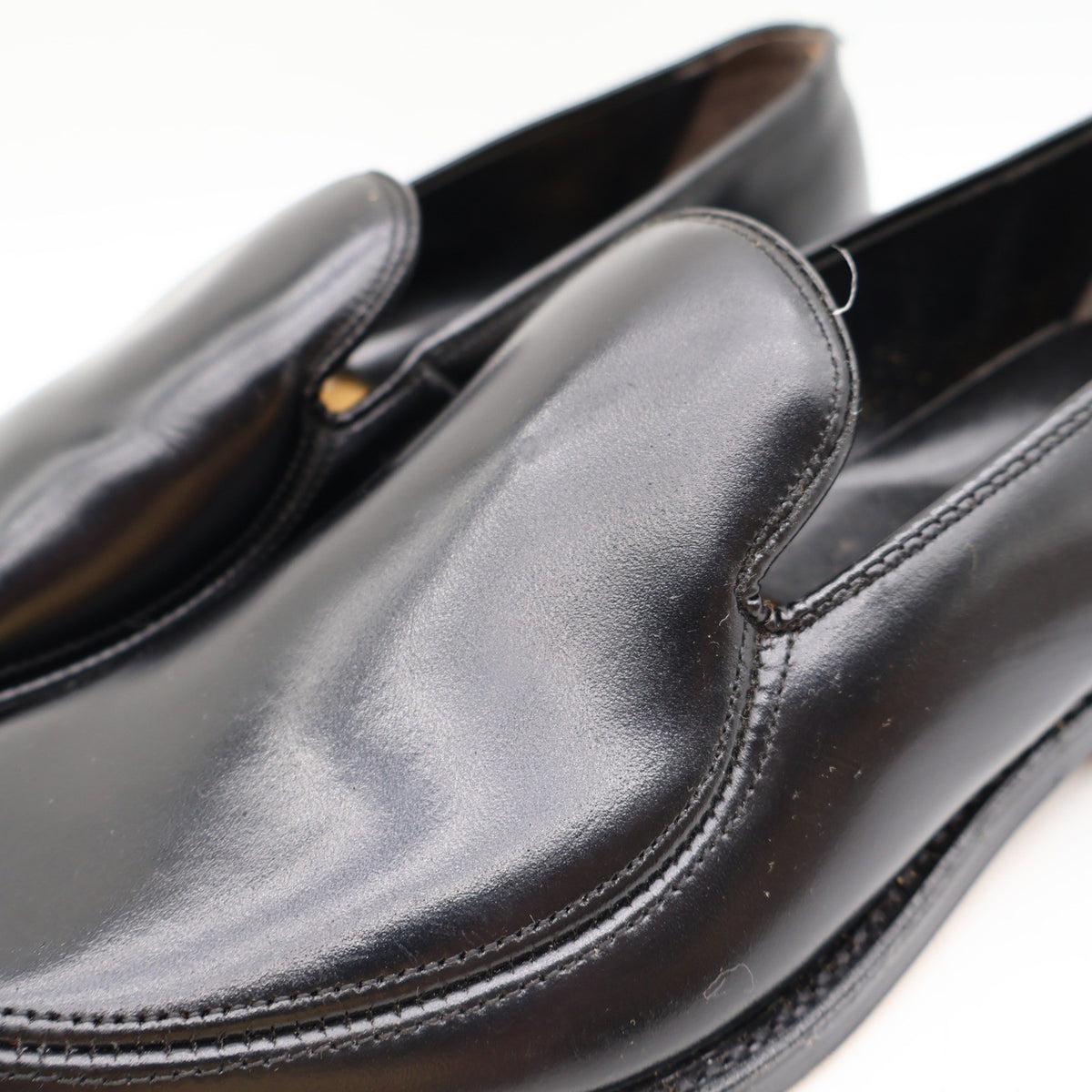 Vintage Cedar Crest Black Leather Moc Toe Loafers Men’s 7D USA Deadstock