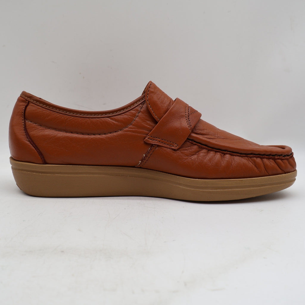 Vintage 1980s Wayfarer Cognac Leather Wedge Sole Penny Loafers Men’s 8D Deadstock