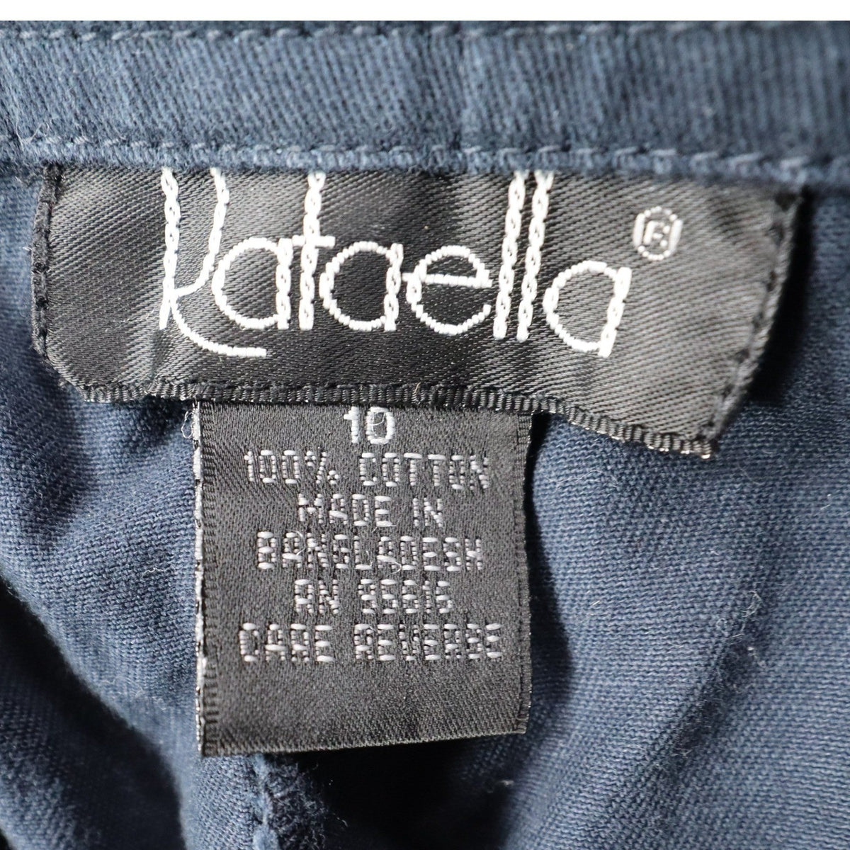 Vintage Rafaella Navy Blue Pleated Belted Cotton Twill Shorts Women’s Size 10 NWT
