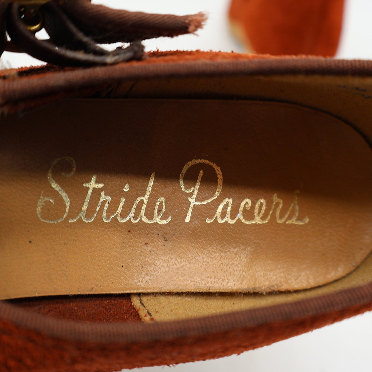 Stride Pacers T-Strap Mary Jane Heels Youth 9.5M Rust Orange Suede 1970s USA Deadstock 135M – photo 15 of 18