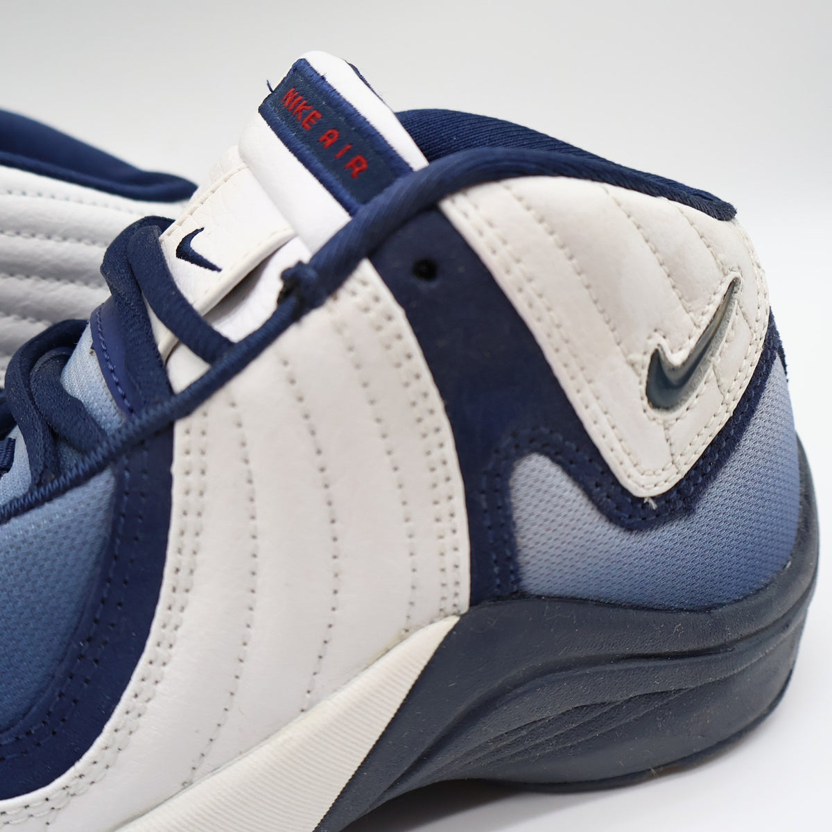 Nike Air Flight 00 GS Kids 5Y Vintage 2000 Deadstock White Navy Blue Basketball Shoes