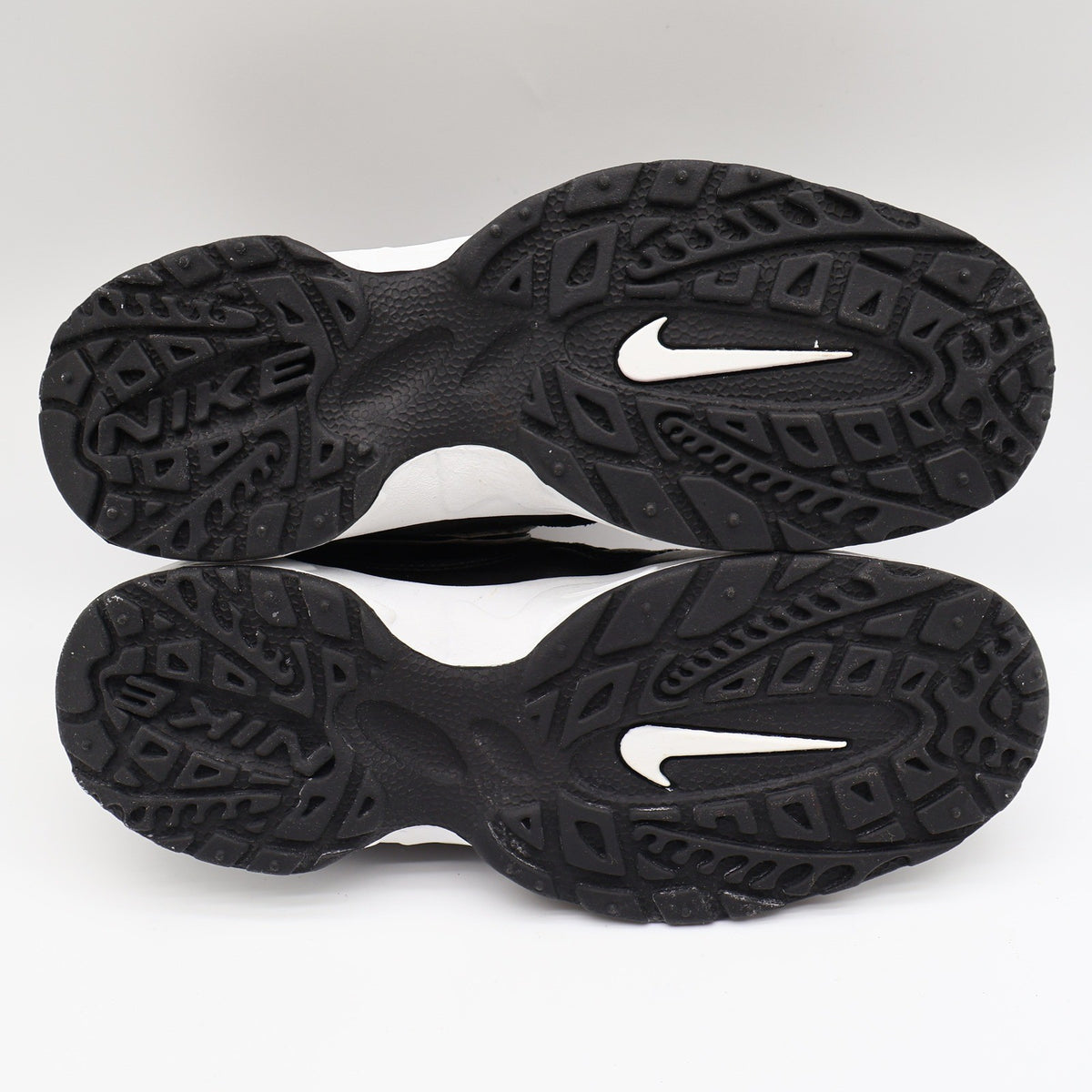 Nike Diverge BG Kids 5Y Vintage 1999 Deadstock Black White Cross Training Shoes