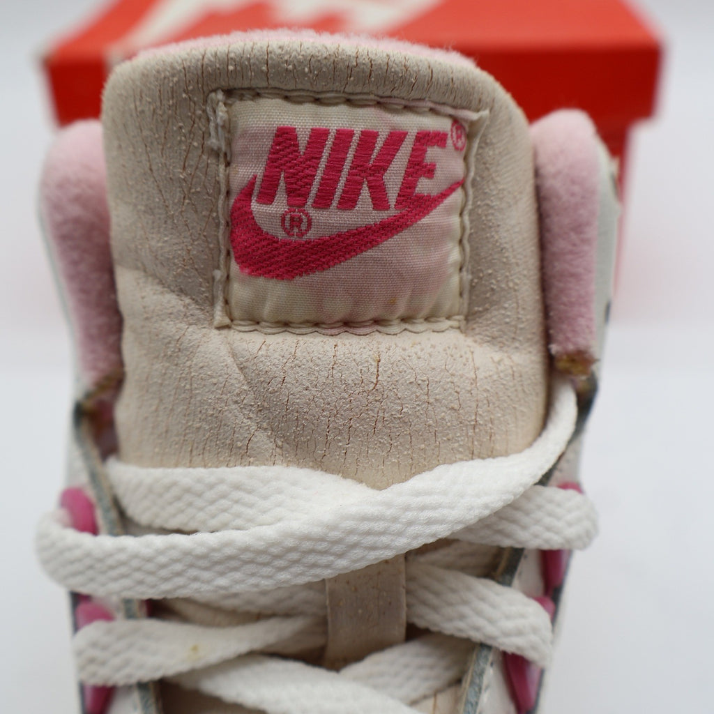 Nike Kiara II High Womens 6.5 Vintage 80s Deadstock White Shy Pink Leather Sneakers