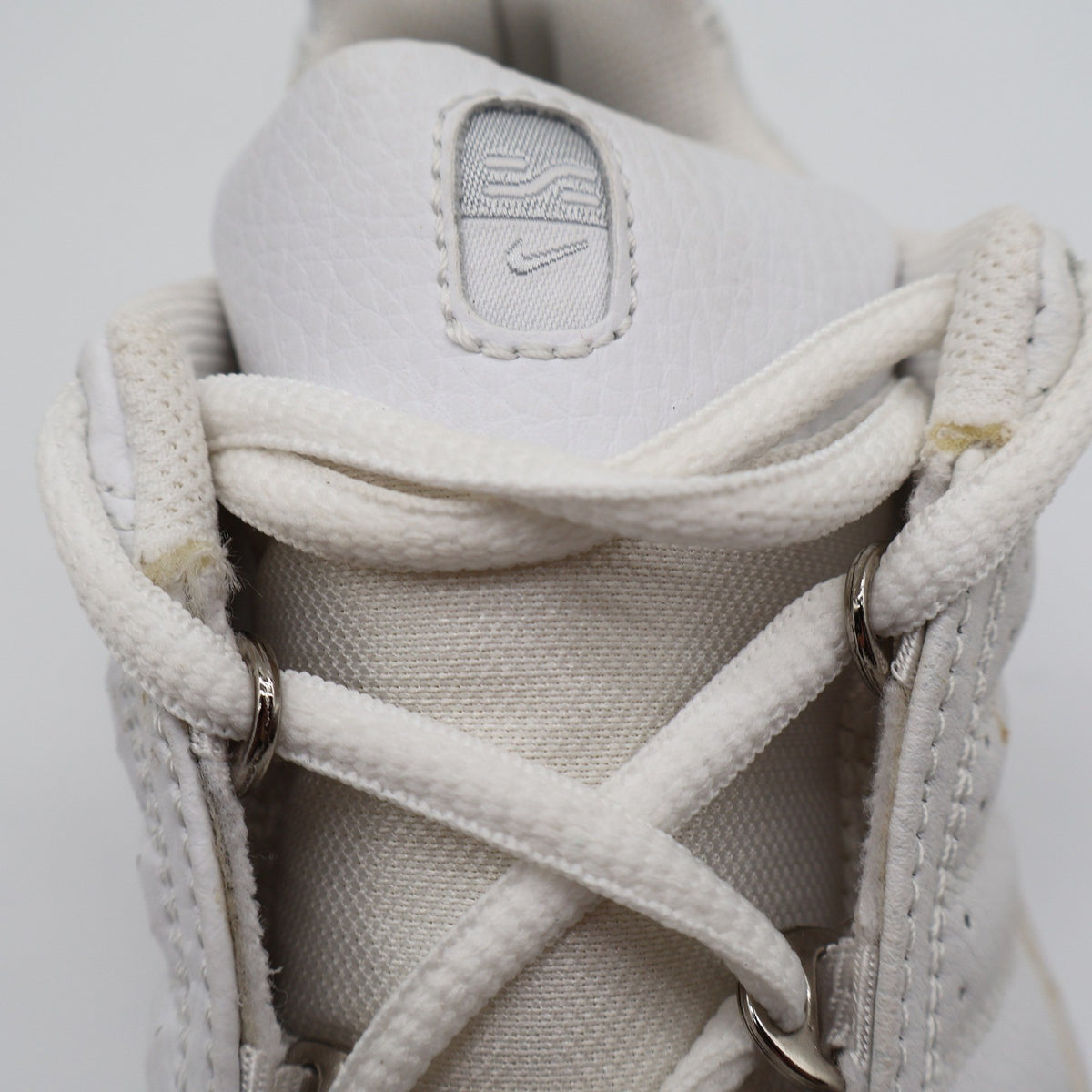 Nike Kid Trainer ATD PS Kids 3Y Vintage 2002 Deadstock White Leather Sneakers