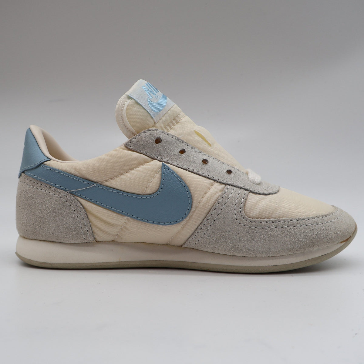 Nike Bongo W/SFT B Kids 13 Vintage 1986 Deadstock Beige Blue Nylon Suede Sneakers