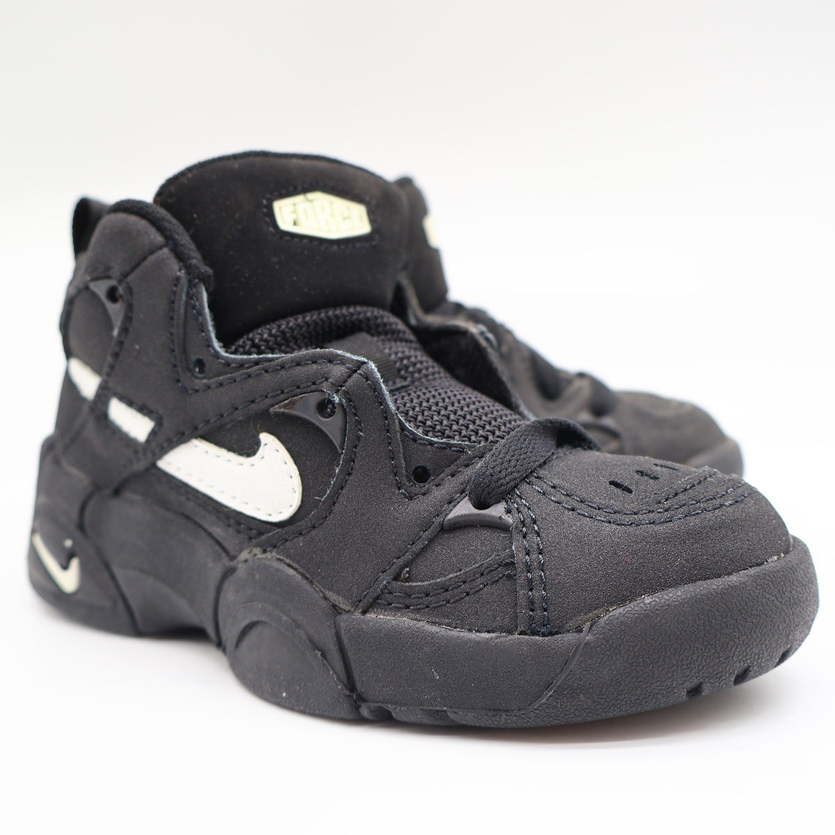 Nike Kid DVST8 BP Kids 11C Vintage 1995 Deadstock Black White Basketball Shoes