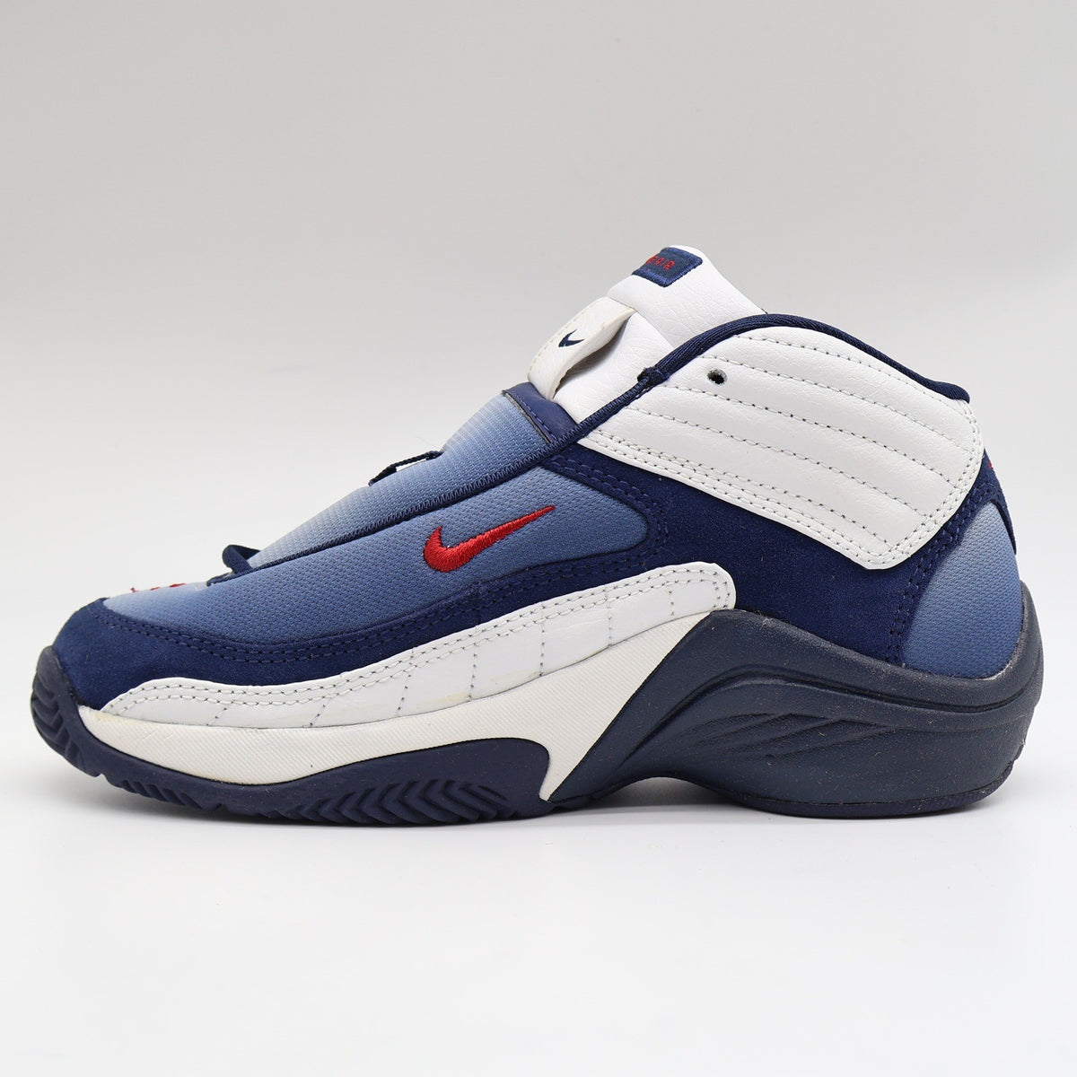 Nike Air Flight 00 GS Kids 5Y Vintage 2000 Deadstock White Navy Blue Basketball Shoes