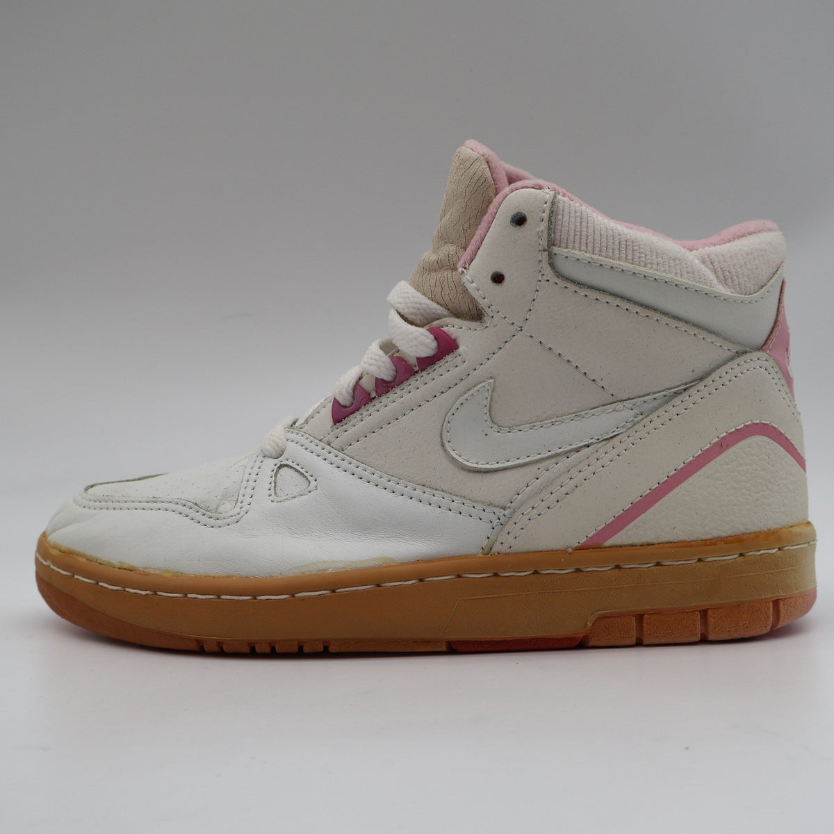 Nike Kiara II High Womens 6.5 Vintage 80s Deadstock White Shy Pink Leather Sneakers