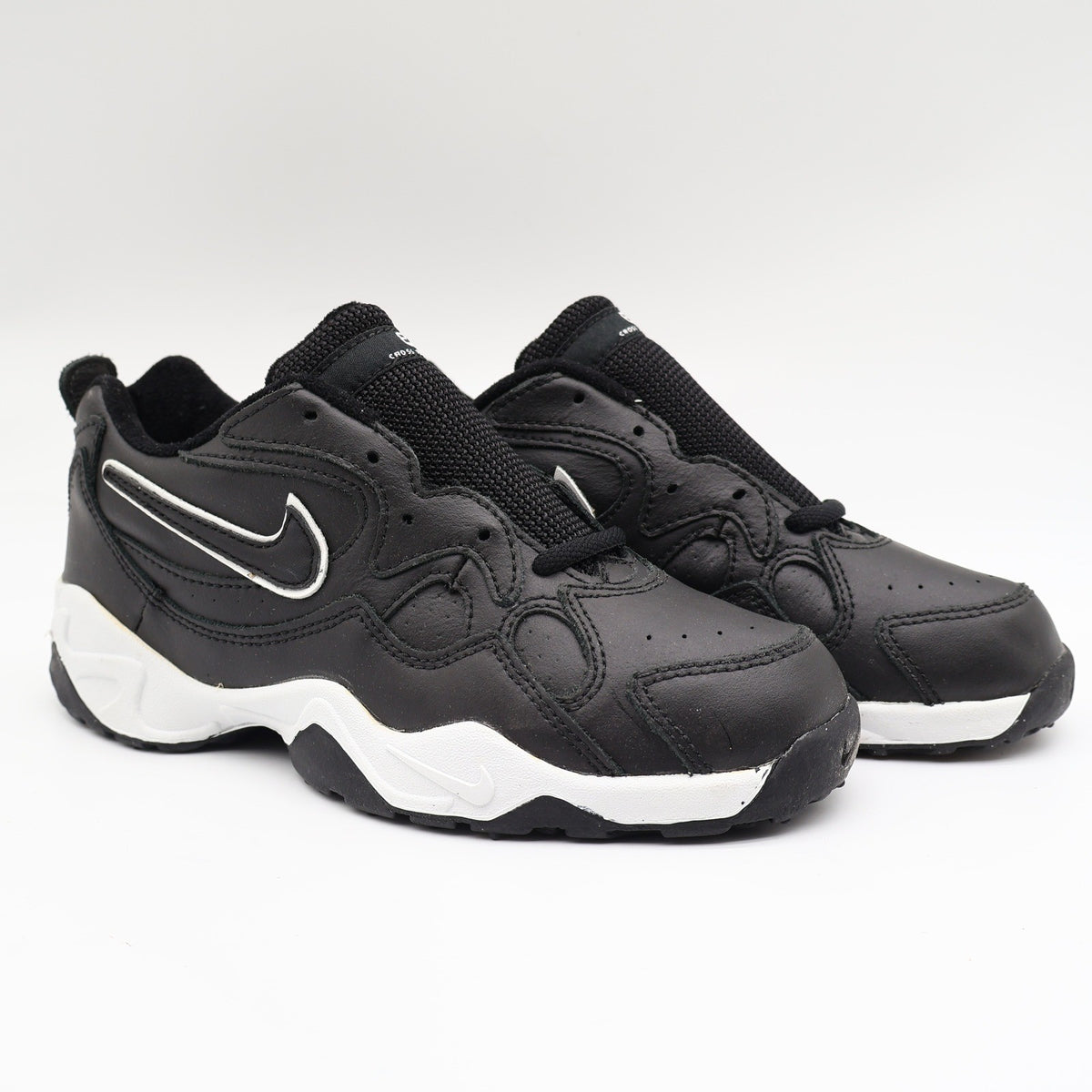 Nike Diverge BG Kids 5Y Vintage 1999 Deadstock Black White Cross Training Shoes