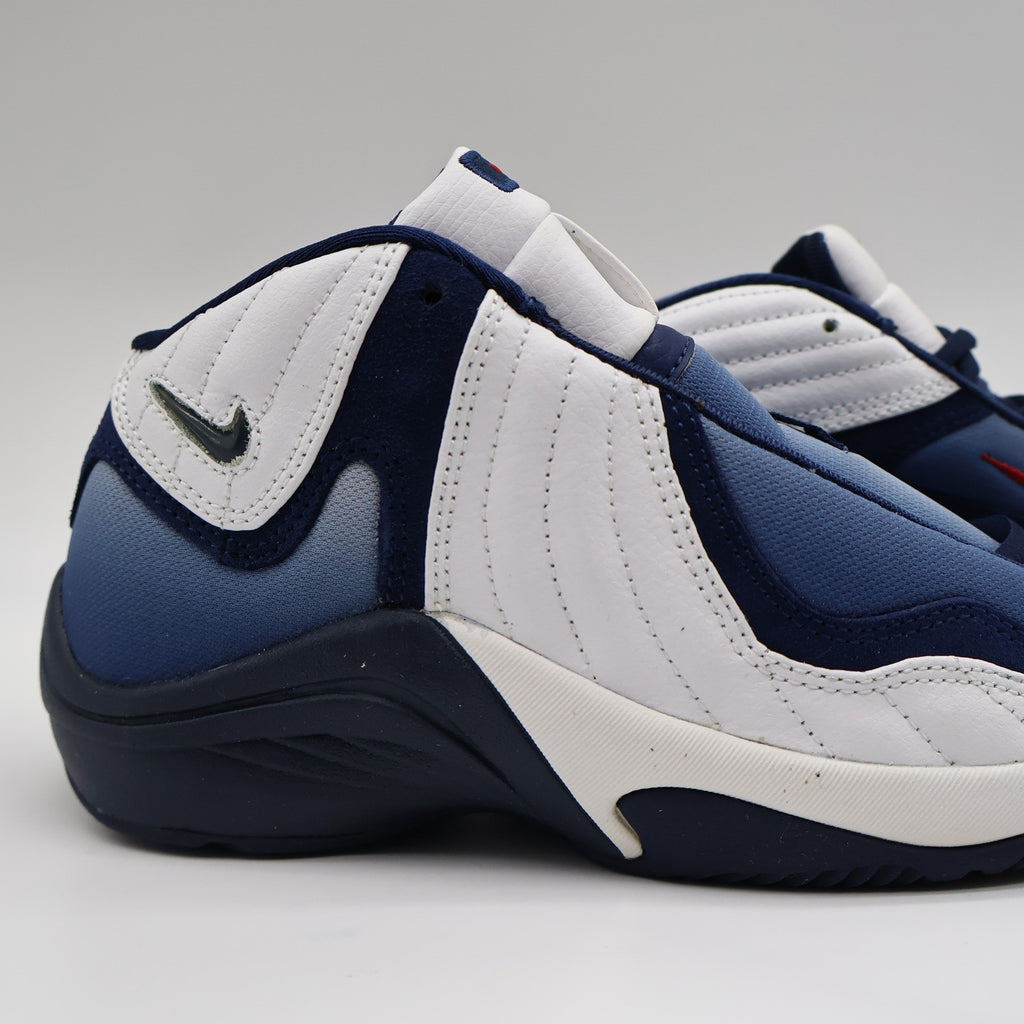 Nike Air Flight 00 GS Kids 5Y Vintage 2000 Deadstock White Navy Blue Basketball Shoes