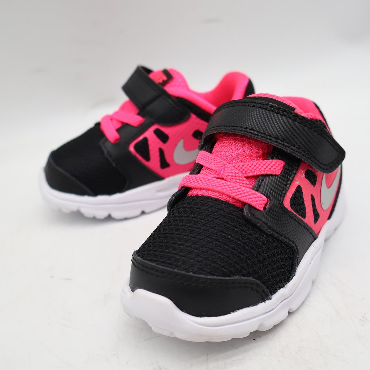Nike Downshifter 6 TD Toddler 5C Black Hyper Rose Running Shoes 2015 Deadstock 685164-001 – photo 6 of 18
