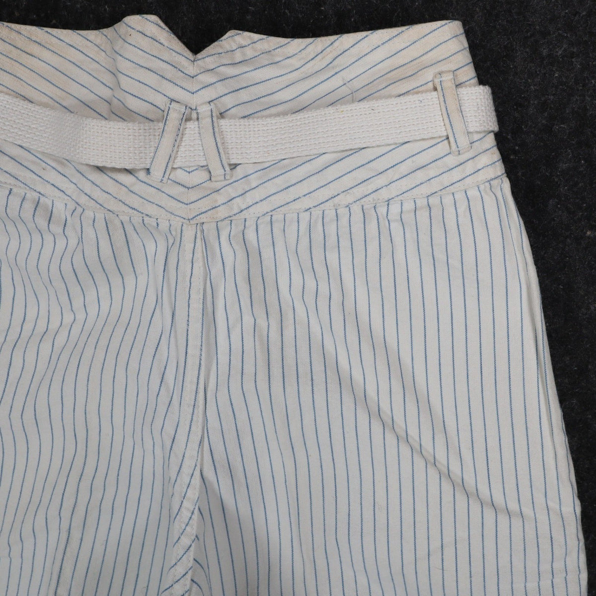 Lee Vintage 90s Striped Shorts Girls 14 White Blue Cotton High Waist Deadstock - take2supply