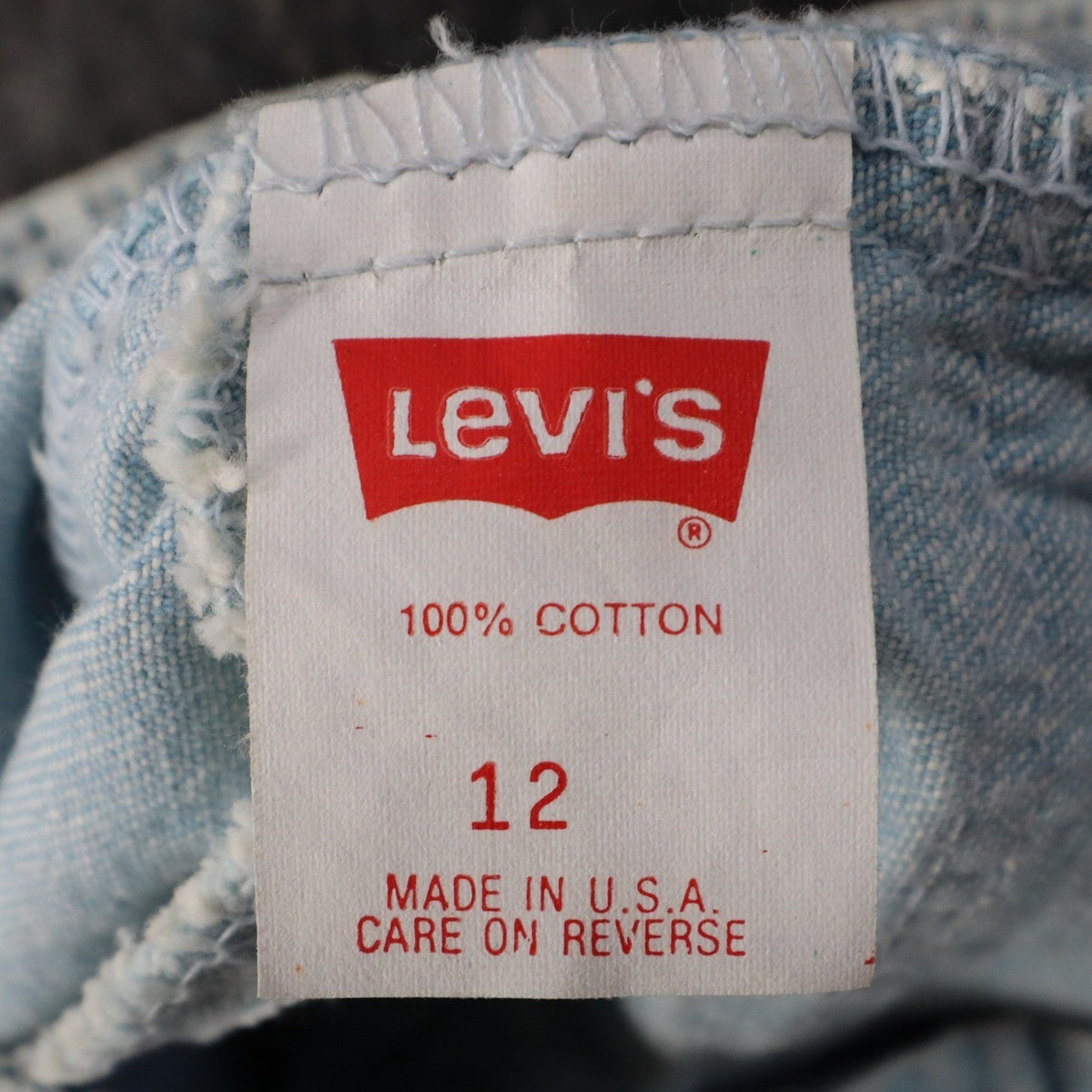 Levi's 917 Shorts Womens 12 Vintage 90s Light Wash Denim Made in USA Deadstock - take2supply