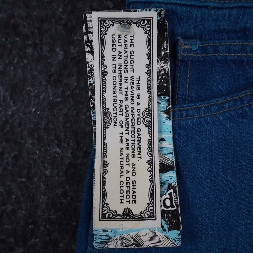 Action West Women Size 9 Vintage Stone Washed Blue Cotton Straight Leg Jeans NWT - take2supply