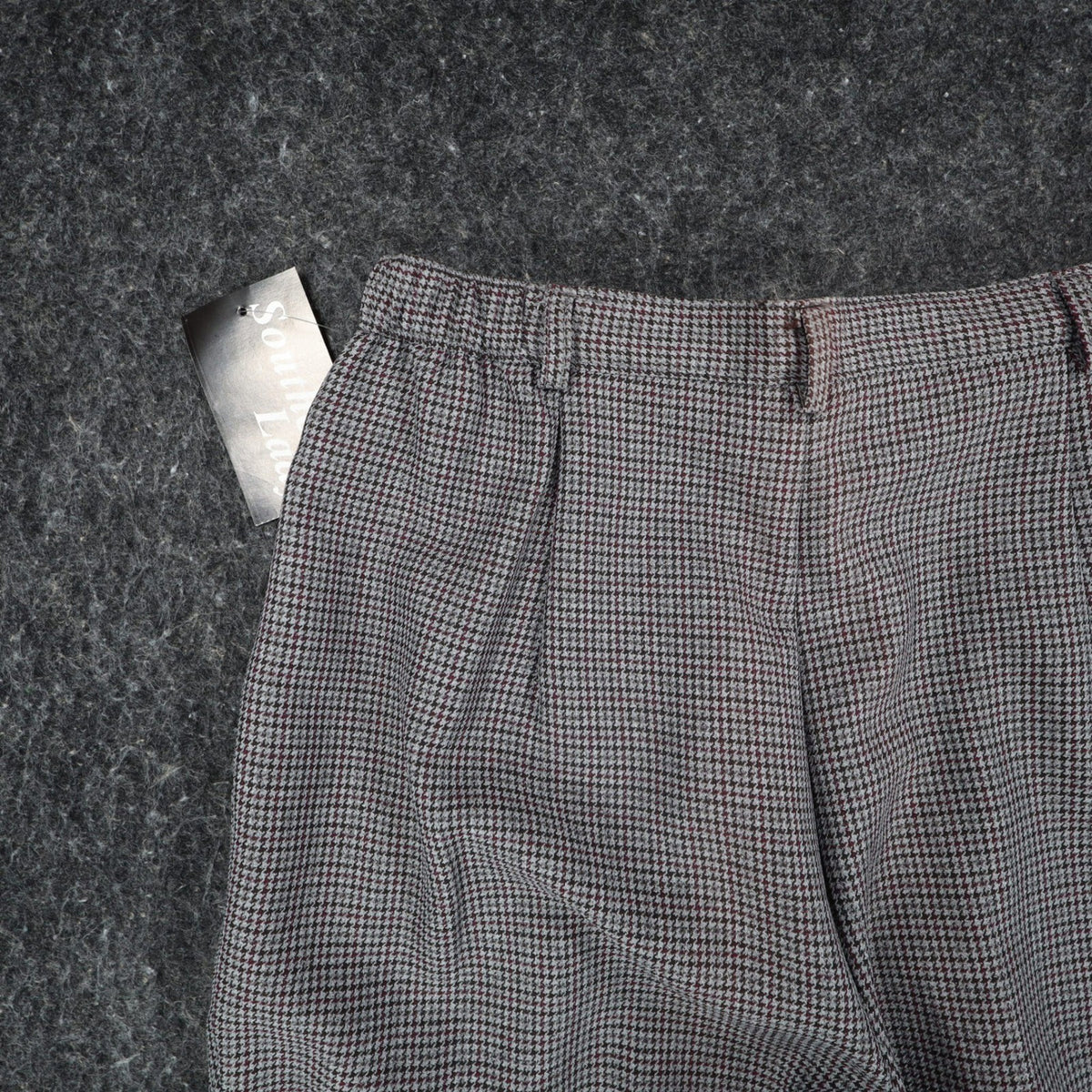 Southern Lady Plaid Dress Pants Womens 8 Vintage Grey Burgundy Pleated Trousers - take2supply