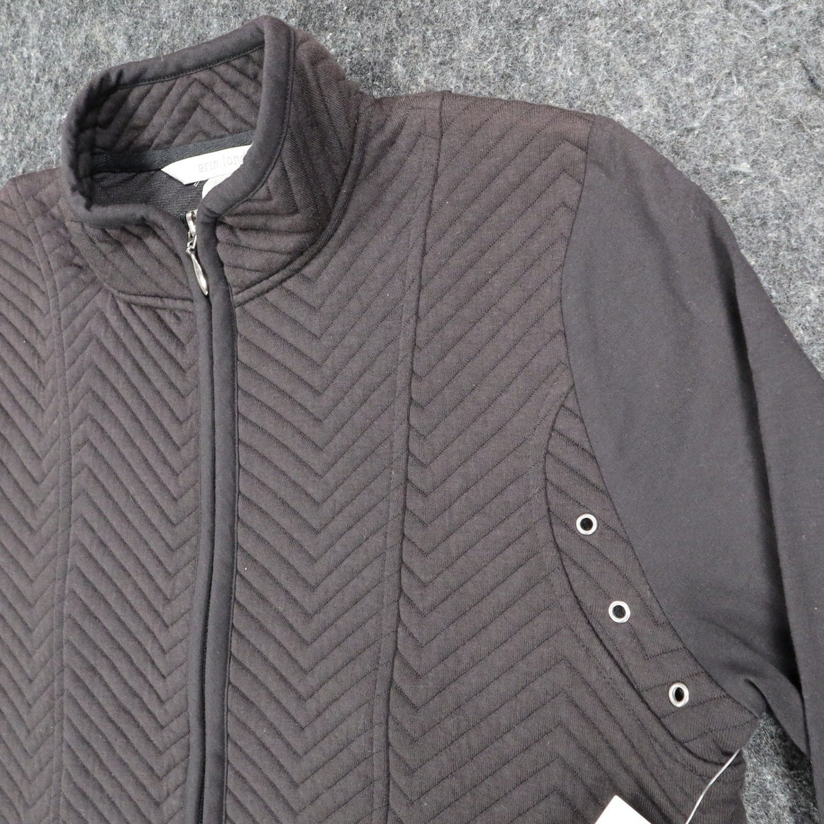 Erin London Quilted Zip Jacket Womens Small Black Chevron Mock Neck Grommet NEW - take2supply