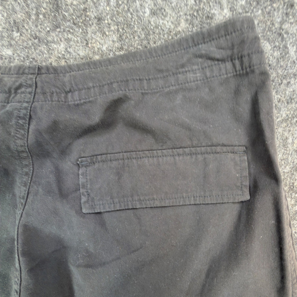 Nike Men's Black Cargo Shorts Vintage 2005 Cotton Tactical Utility - take2supply
