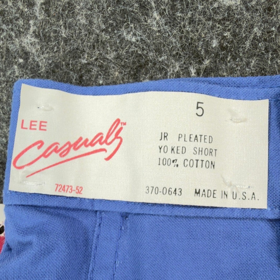 Lee Vintage 80s High Waist Pleated Yoked Shorts Juniors 5 Blue NWT - take2supply