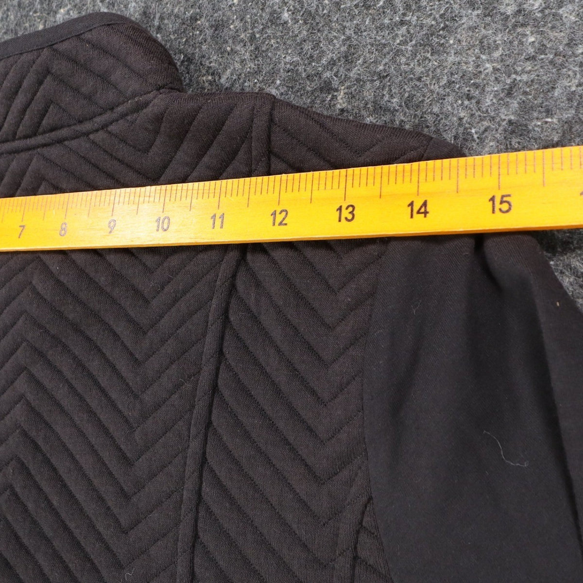 Erin London Quilted Zip Jacket Womens Small Black Chevron Mock Neck Grommet NEW - take2supply