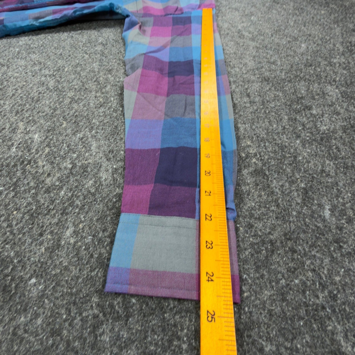 Career Club Vintage 90s Plaid Button Down Mens M Blue Purple Excellent - take2supply