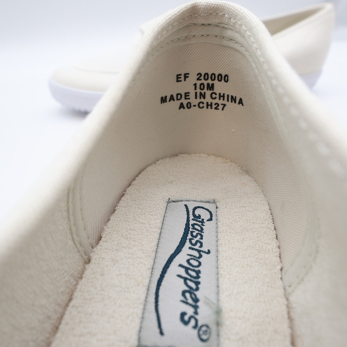 Grasshoppers Skipjack II Women 10 White Canvas Hook Loop Slip On Sneaker EF20000 - take2supply