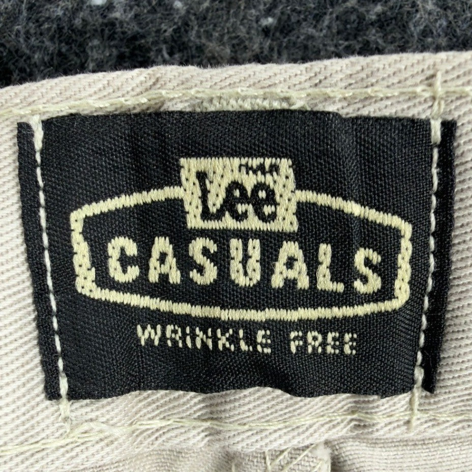 Lee Vintage 90s Pleated Shorts Womens 14 M Beige Cotton Twill NWT Deadstock - take2supply