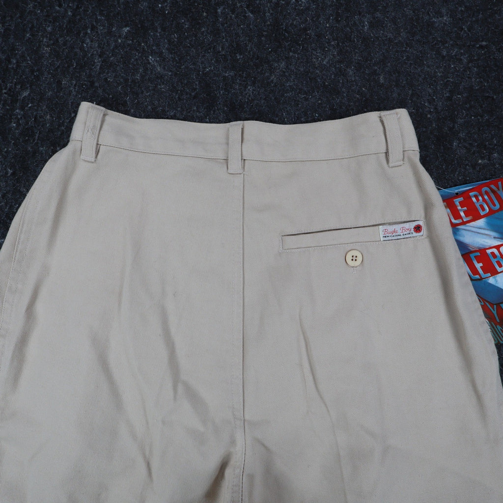 Bugle Boy Pleated Shorts Womens 9 Vintage 90s Beige Cotton Blend NWT Deadstock - take2supply