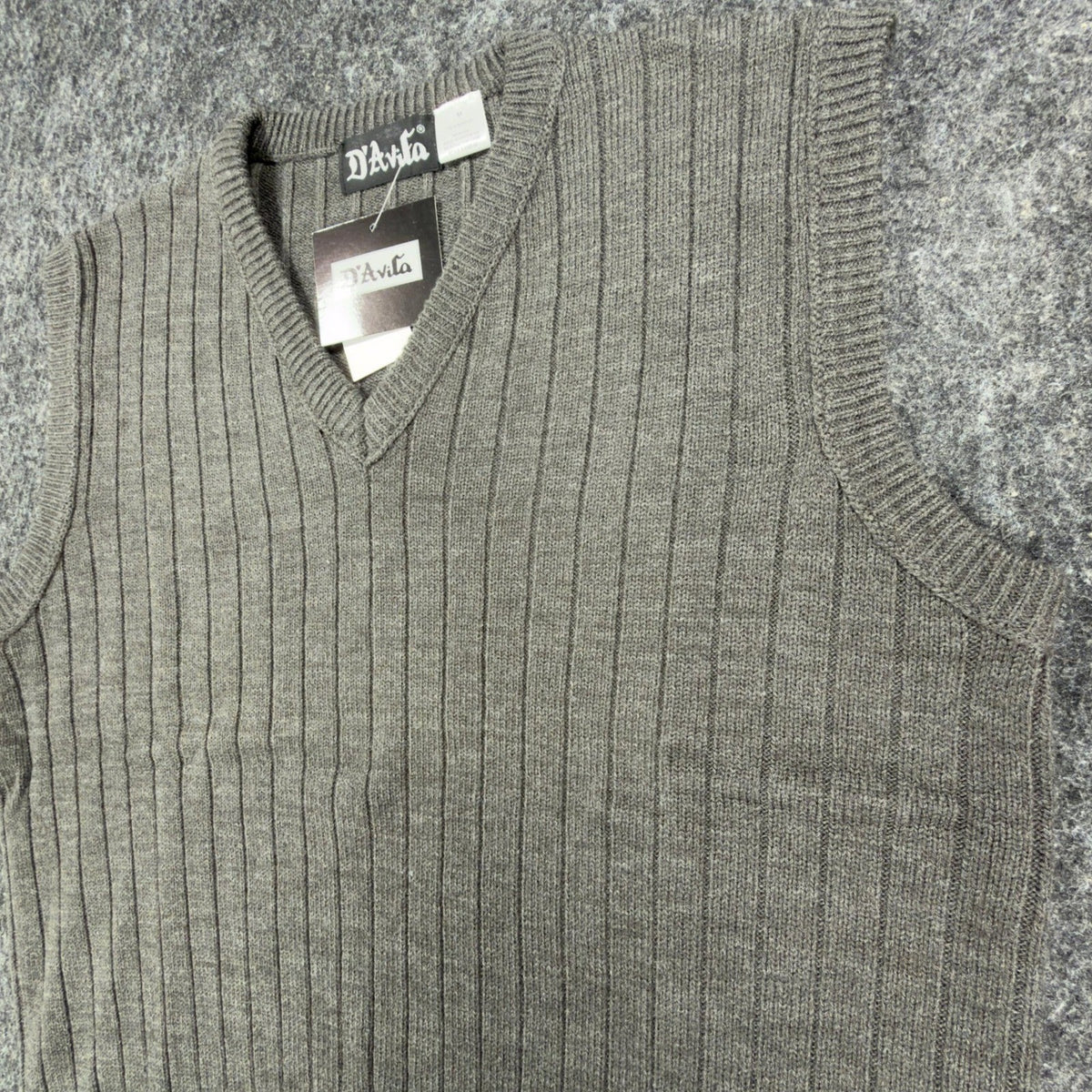 D'Avila Vintage Y2K Sweater Vest Mens Medium Gray Acrylic NWT C528 - take2supply