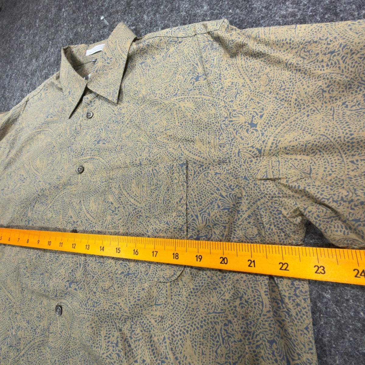 Geoffrey Beene Modern Paisley Button Up Mens Medium Tan Cotton NWT - take2supply