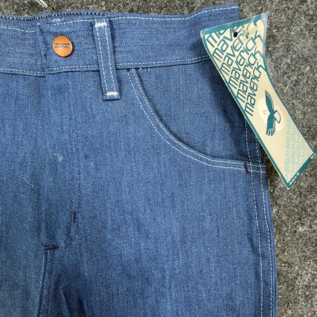 Maverick Vintage 80s Jeans Girls 10 Reg Blue Straight Leg NOS NWT 24x28 - take2supply