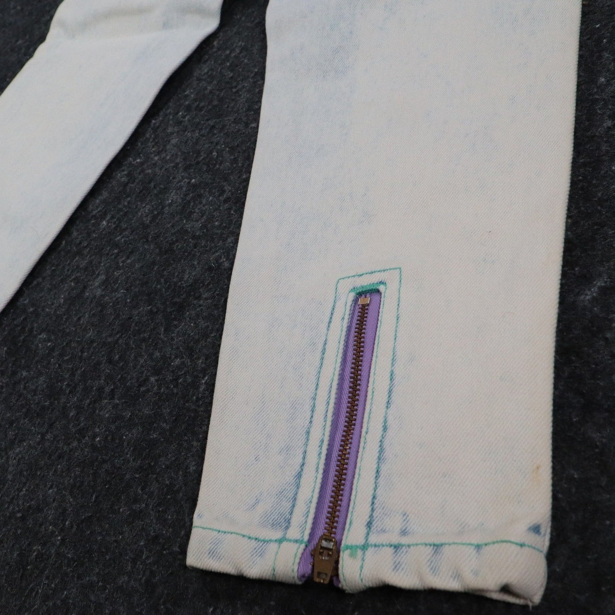 Lee Jeans Girls 10 Reg Vintage 90s Sky Wash Acid Tight Fit Ankle Zip Deadstock - take2supply