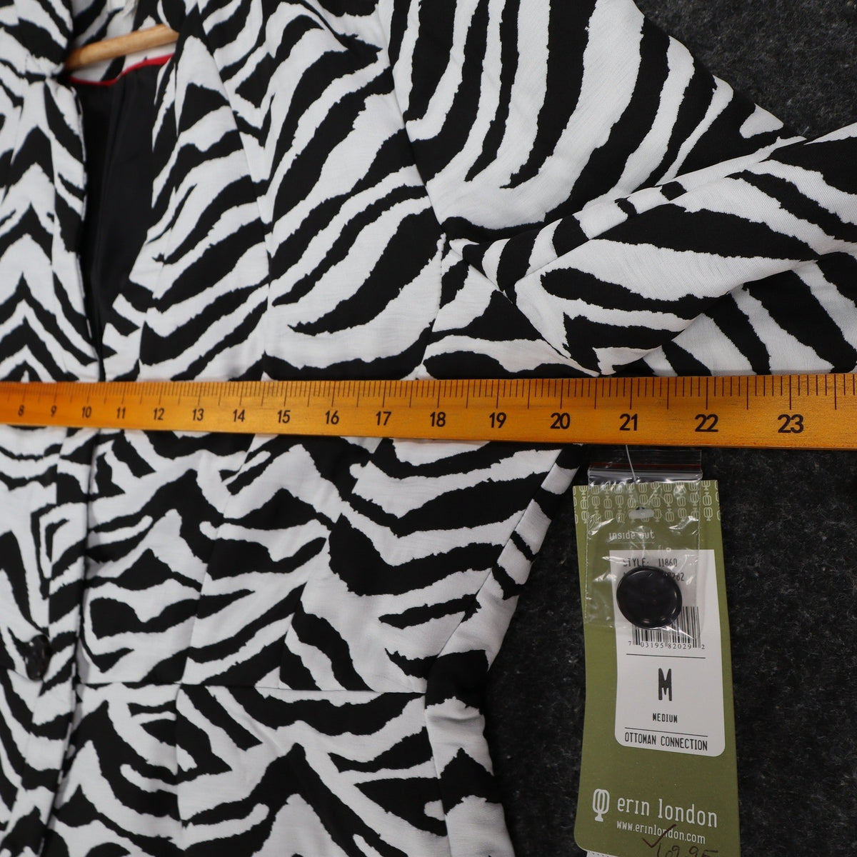 Erin London Zebra Print Blazer Jacket Womens Size Medium NWT Black White Ottoman - take2supply