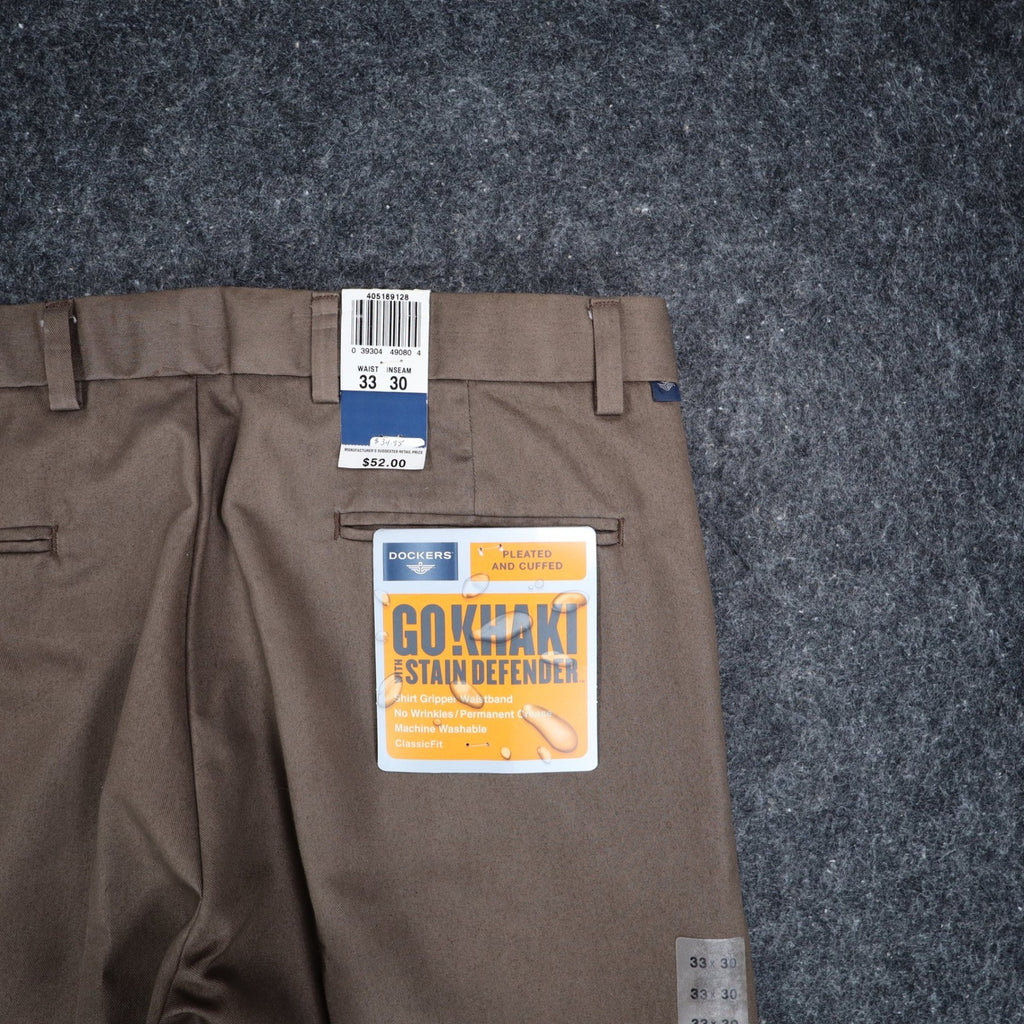 Dockers Khaki Pants Mens 33x30 Brown Pleated Cuffed Stain Defender Classic Fit - take2supply