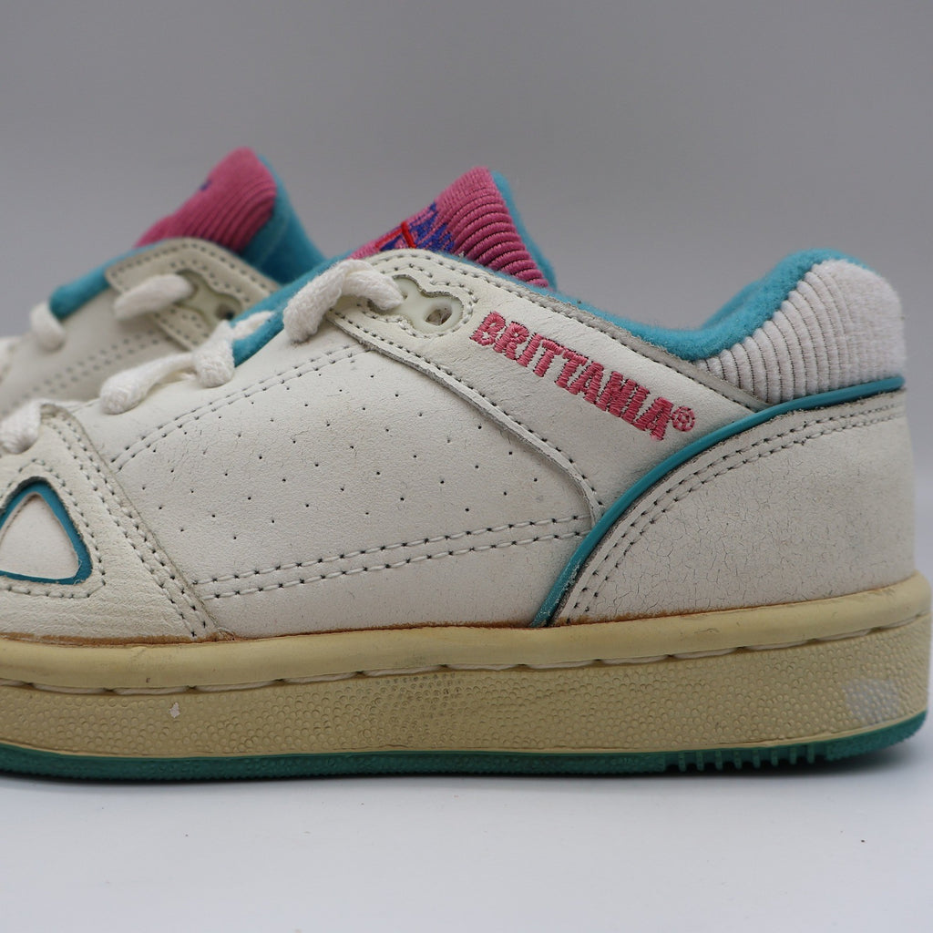 Brittania Sneakers Kids Size 1.5 Vintage 80s White Leather Teal Pink B98543G - take2supply