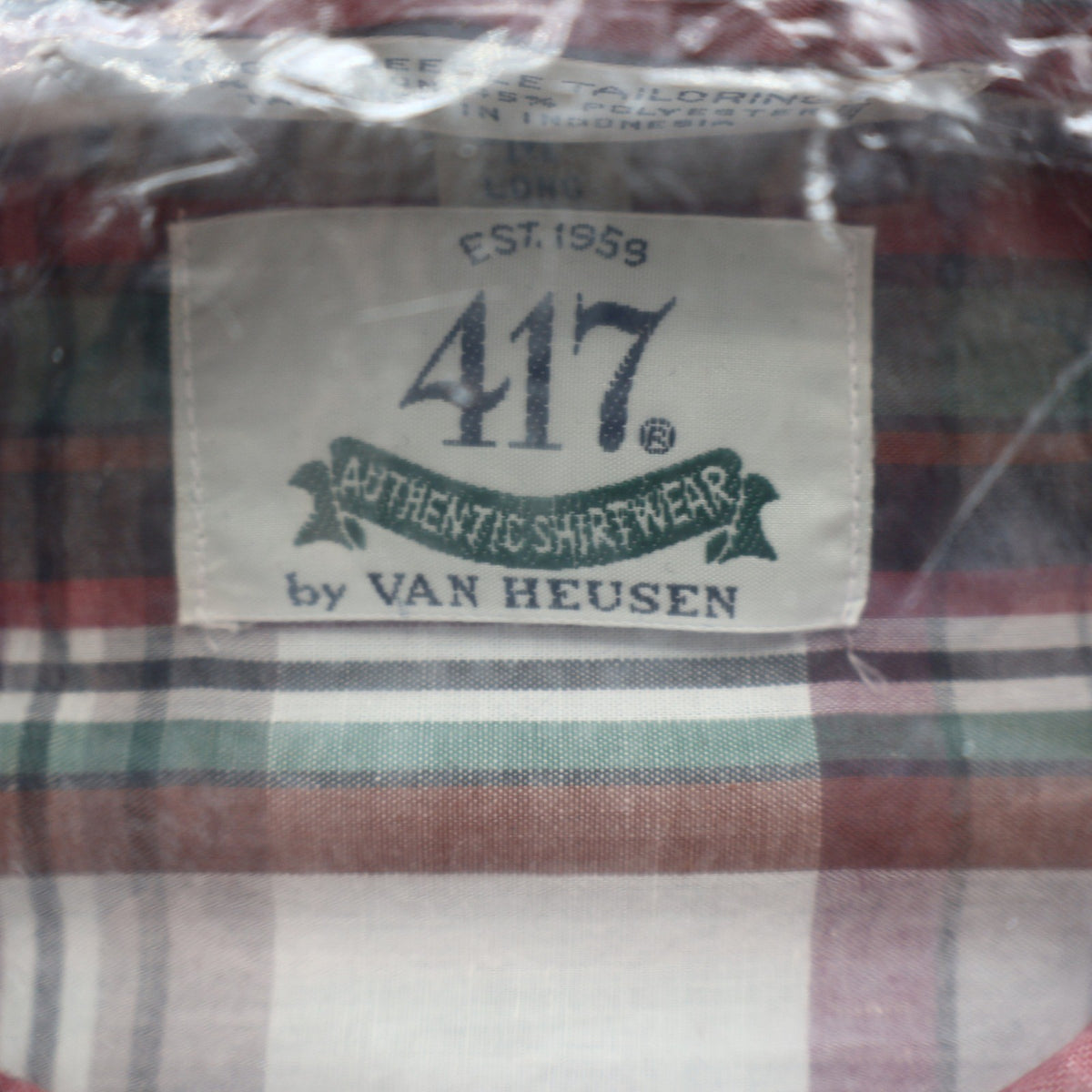 417 Van Heusen Shirt Mens Medium Plaid Button Down Cotton Blend New Packaged - take2supply