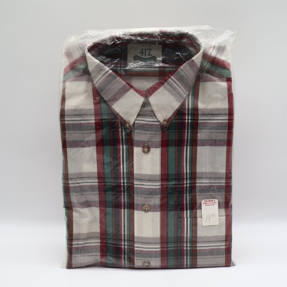 417 Van Heusen Shirt Mens Medium Plaid Button Down Cotton Blend New Packaged - take2supply
