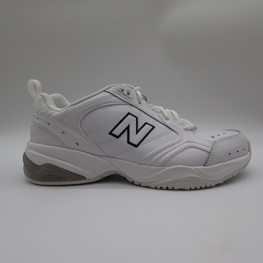 New Balance 624 Women's Cross Trainers White Leather Size 10 WX624WT2 - take2supply