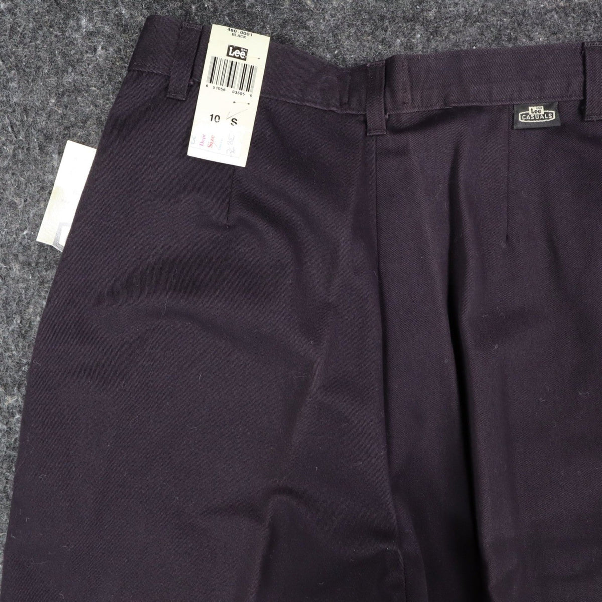 Lee Casuals Pleated Trousers Womens 10 Short Black Cotton Wrinkle Free NWT - take2supply