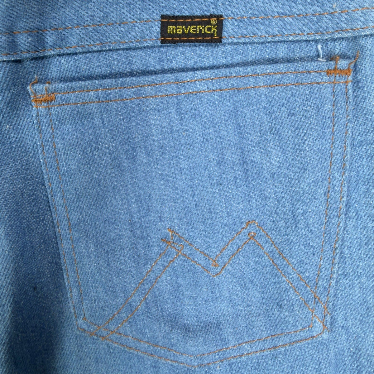 Maverick Vintage 70s Frayed Denim Shorts Boys 14 Regular Light Blue NWT USA - take2supply