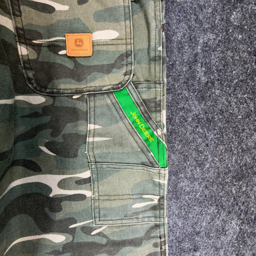 John Deere Carpenter Pants Boys 12 Y2K Camo Cotton Canvas Deadstock FA213CJD - take2supply