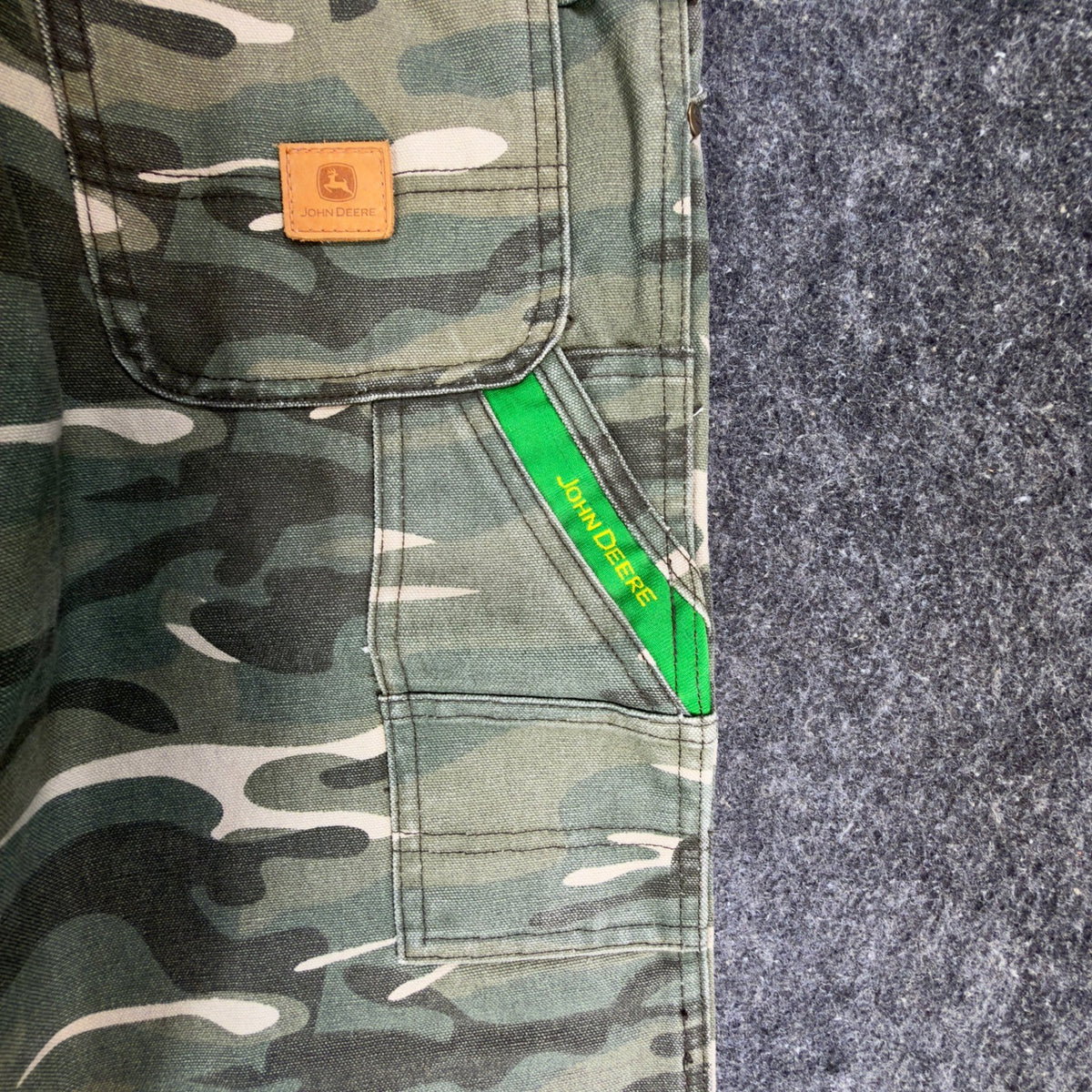 John Deere Carpenter Pants Boys 12 Y2K Camo Cotton Canvas Deadstock FA213CJD - take2supply