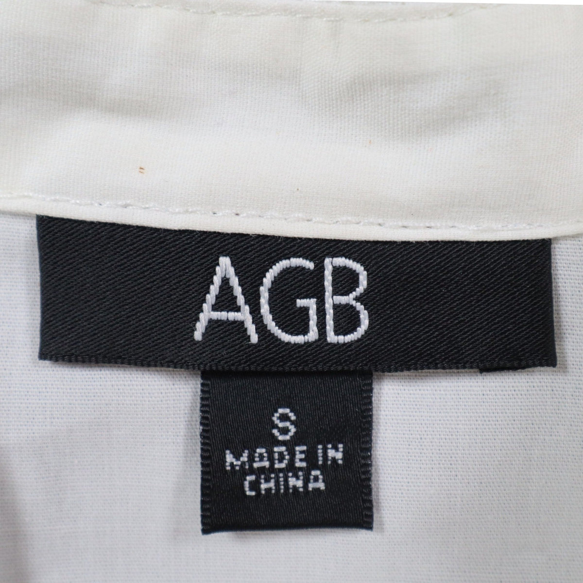 AGB Blouse Womens Small White Stretch Cotton Ruffle V-Neck Long Sleeve Button Up - take2supply
