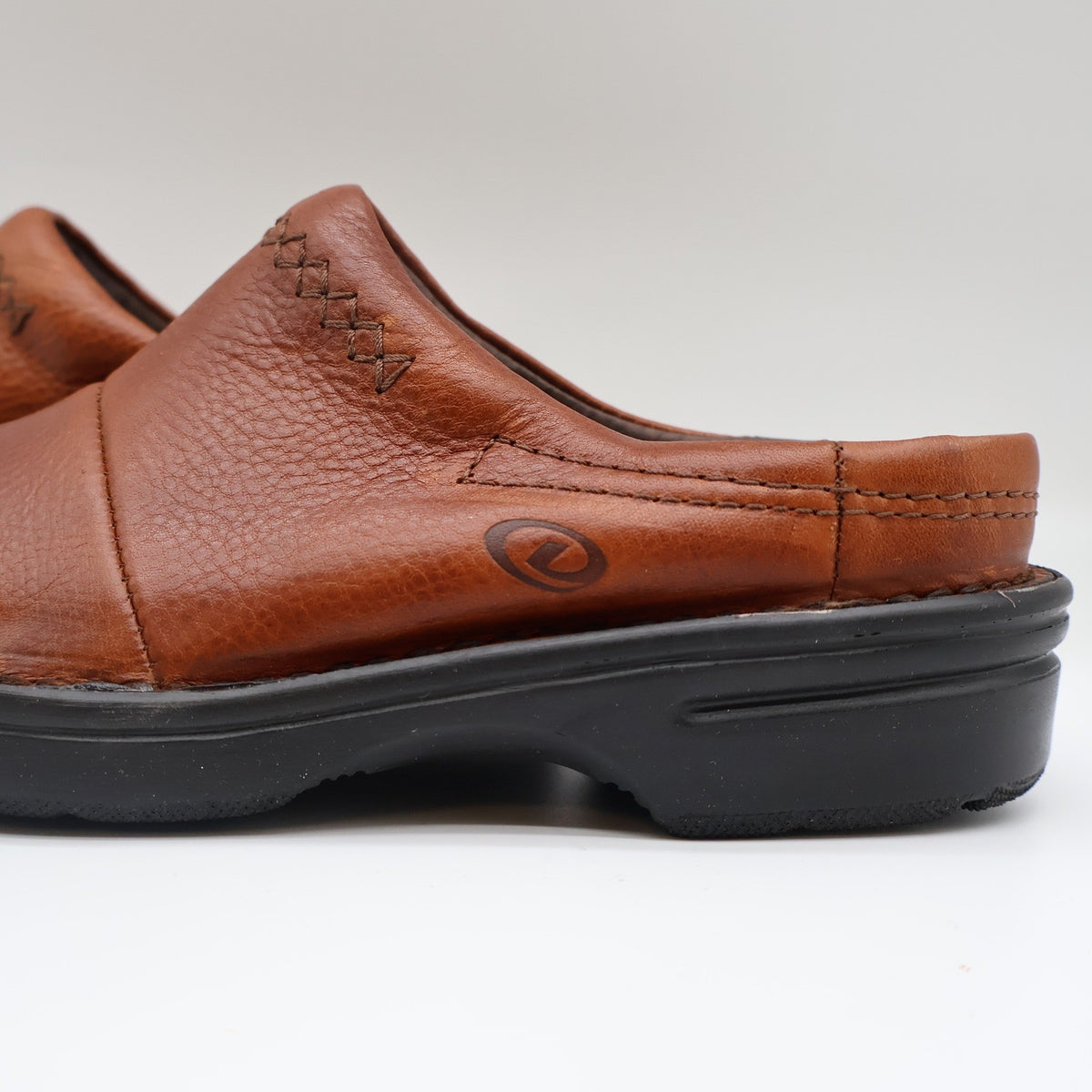 Dexter Escapes Mules Womens 6.5 Vintage Cognac Grained Leather Slip On Clogs - take2supply