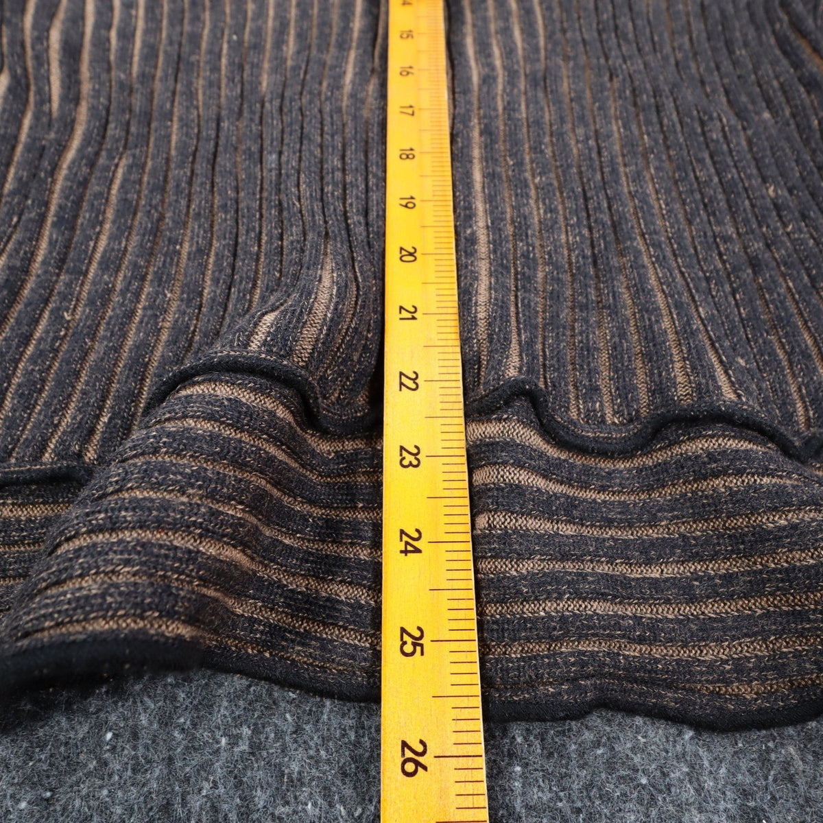 Chic Knits Lanalee Cardigan Large Y2K Taupe Striped Buckle Lettuce Edge NEW - take2supply