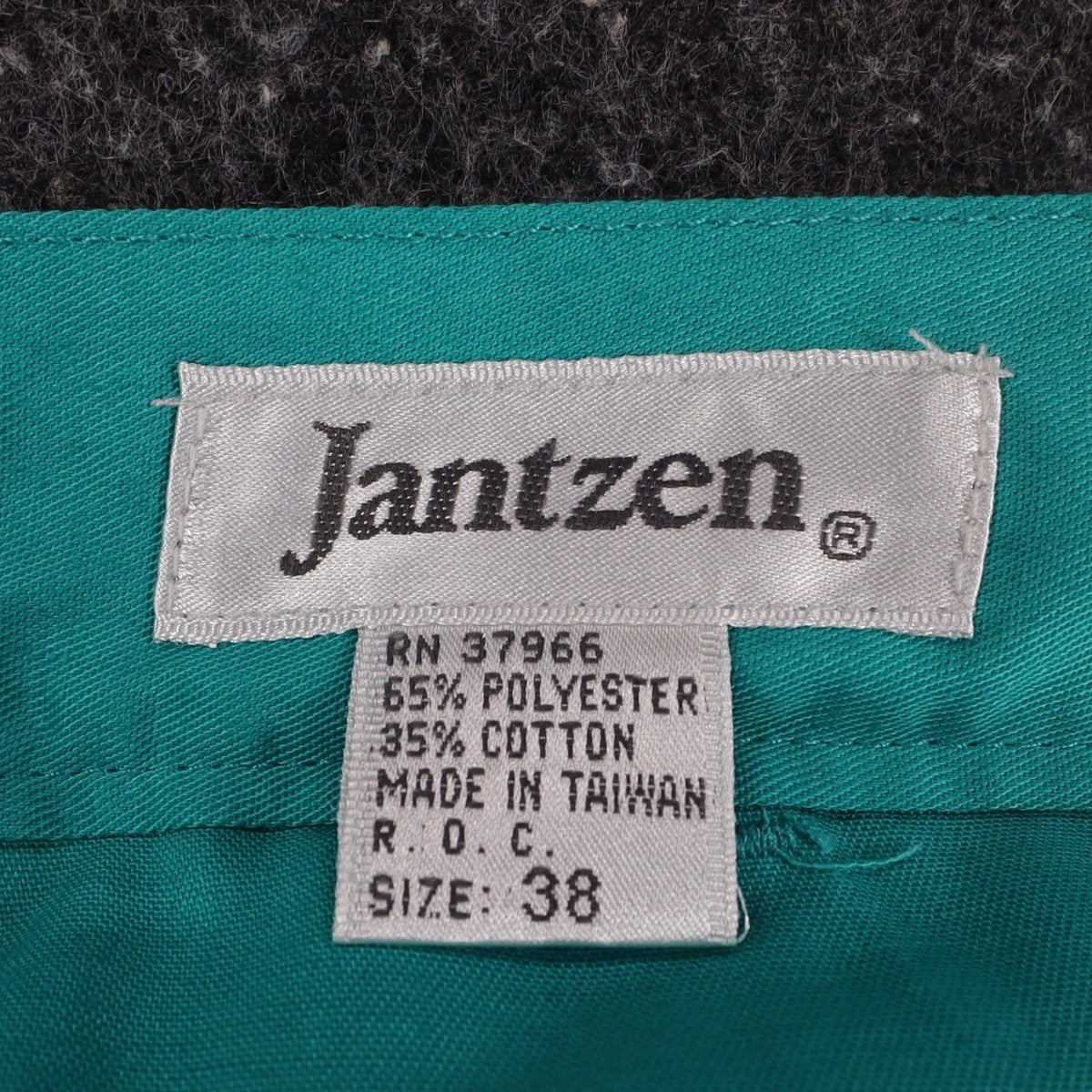 Jantzen Vintage 90s Jade Green Shorts Mens 38 Deadstock NWT Poly Cotton 1M550 - take2supply