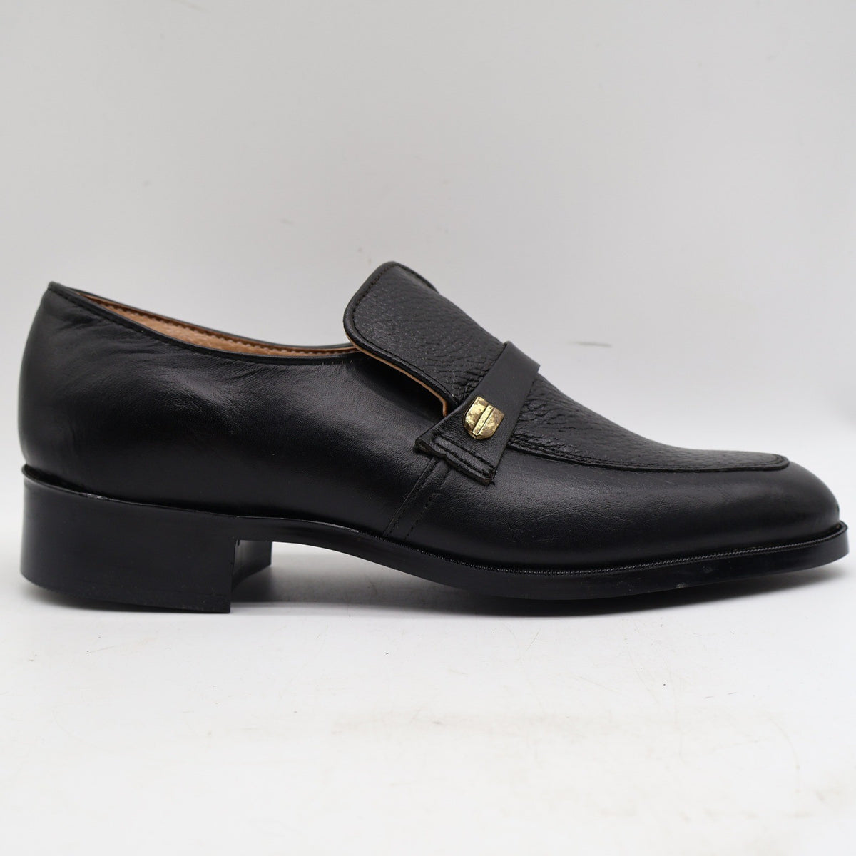 Barclay Slip On Loafers Mens 7 D Vintage Black Leather PermaSole USA 95183 - take2supply