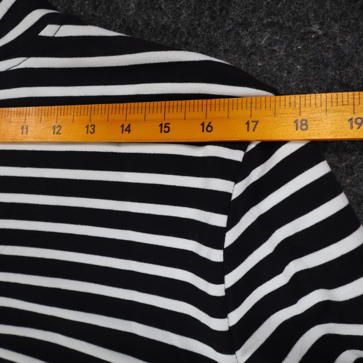 Links Womens S Black White Striped Full Zip Knit Jacket Stretch NWT - take2supply