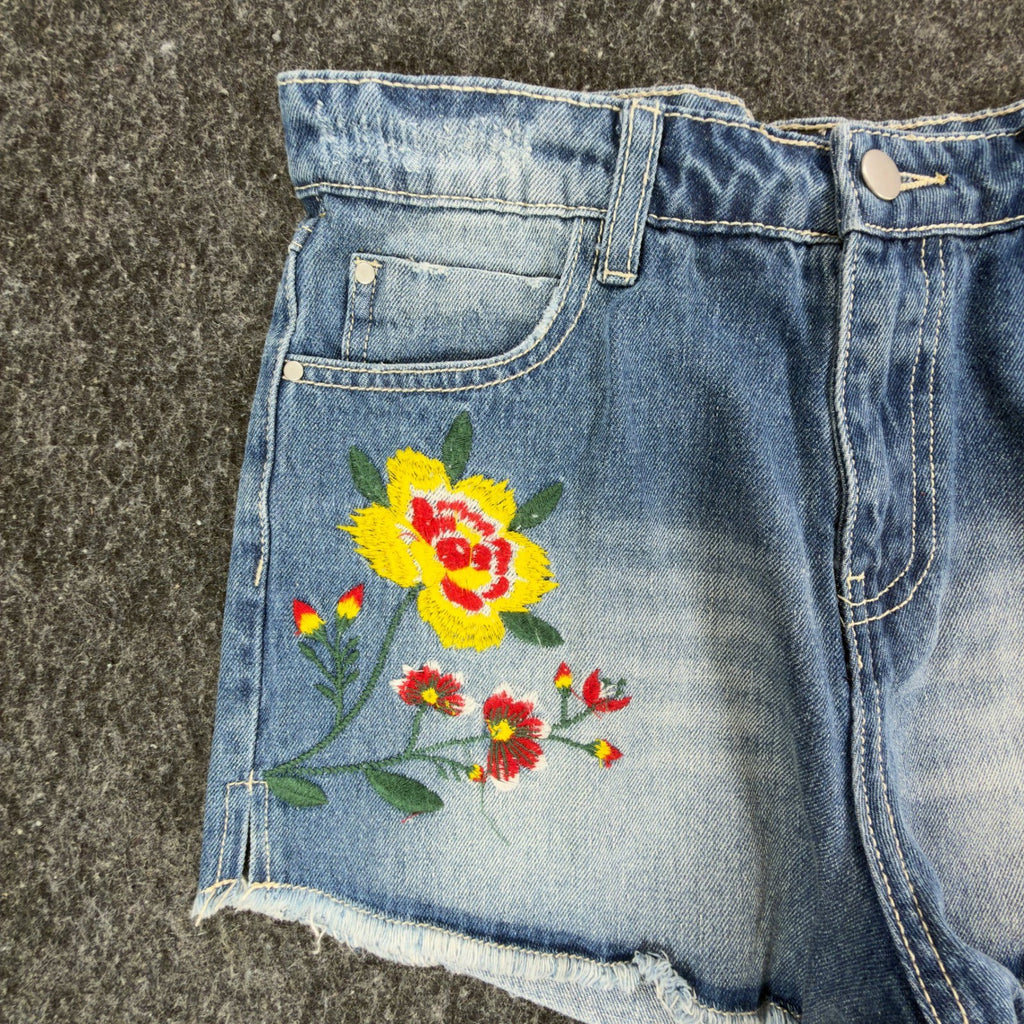 Blu Pepper Modern Floral Embroidered Denim Shorts Womens S Blue Cotton NWT - take2supply